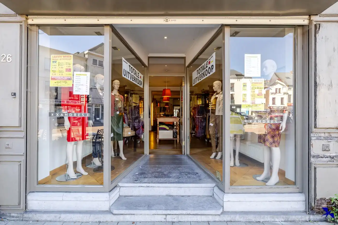 Handelswoning in het centrum van Willebroek foto 2