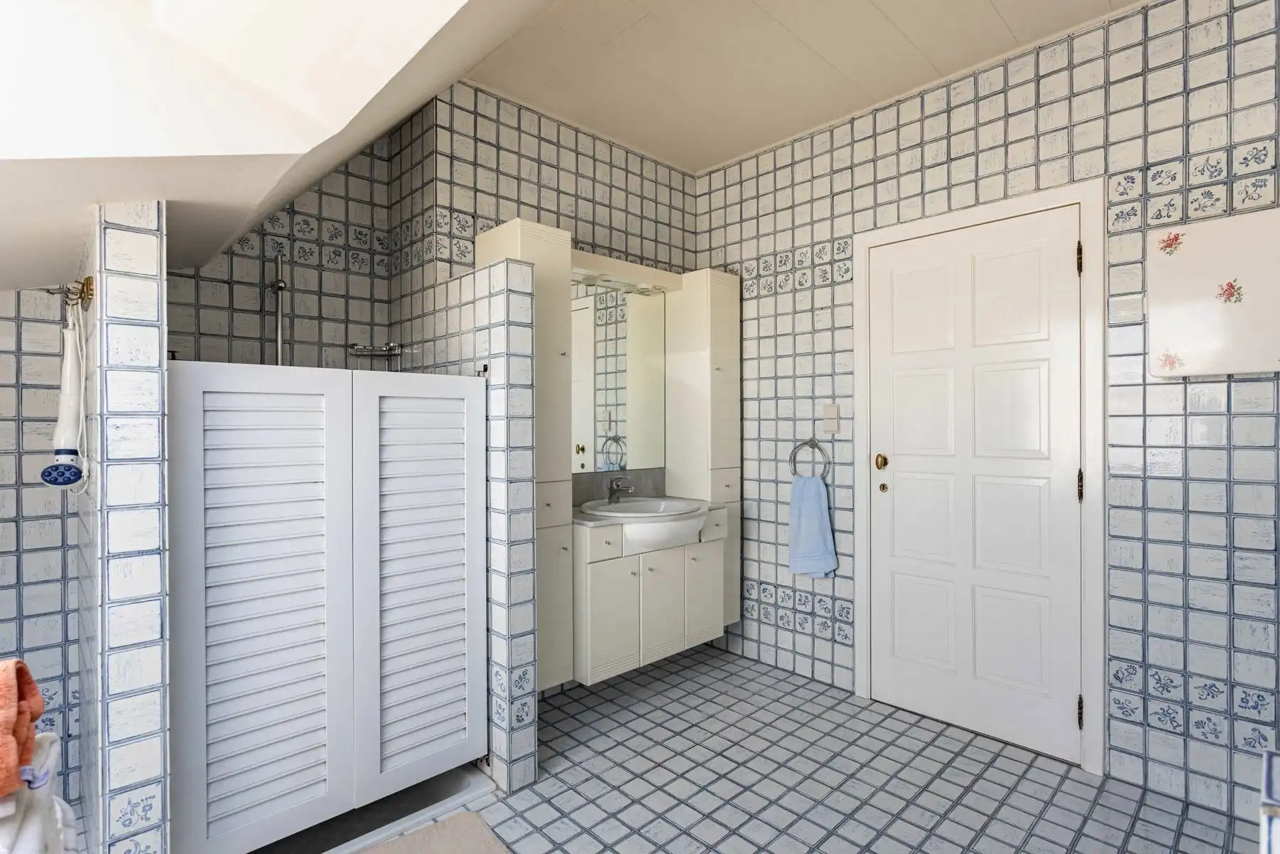 Instapklare woning met 4 slaapkamers en tuin te Erpe! foto 21
