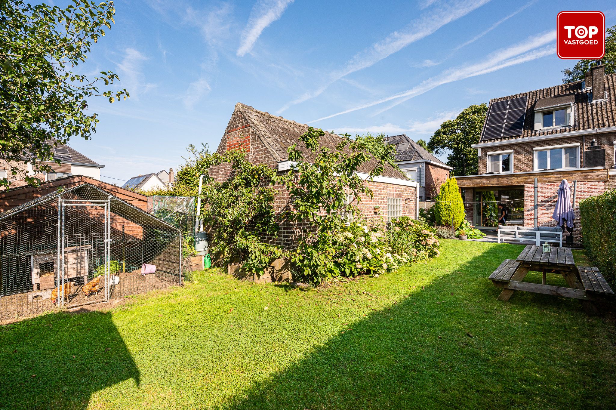 Karaktervolle half open bebouwing met 4 slaapkamers en prachtige tuin foto 29