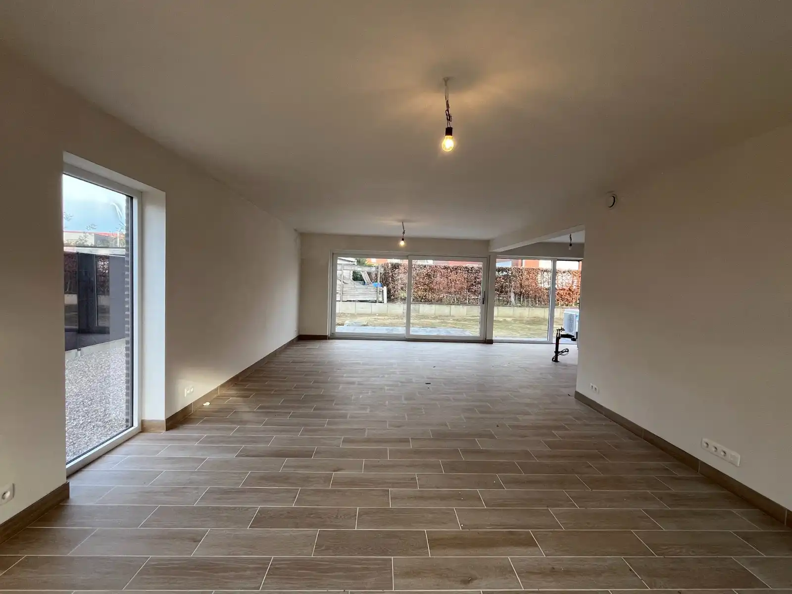 HALFOPEN NIEUWBOUWWONING TE KOOP IN DEERLIJK! foto 4