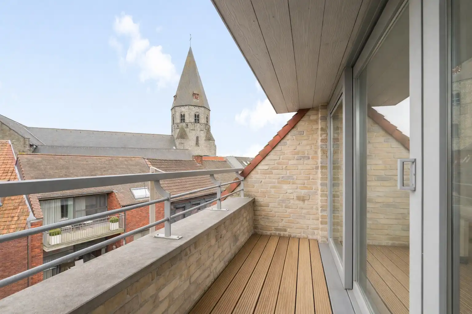 Prachtige appartement (177 m²) met 3 slpk, 2 terrassen, (garage), Torhout foto 3