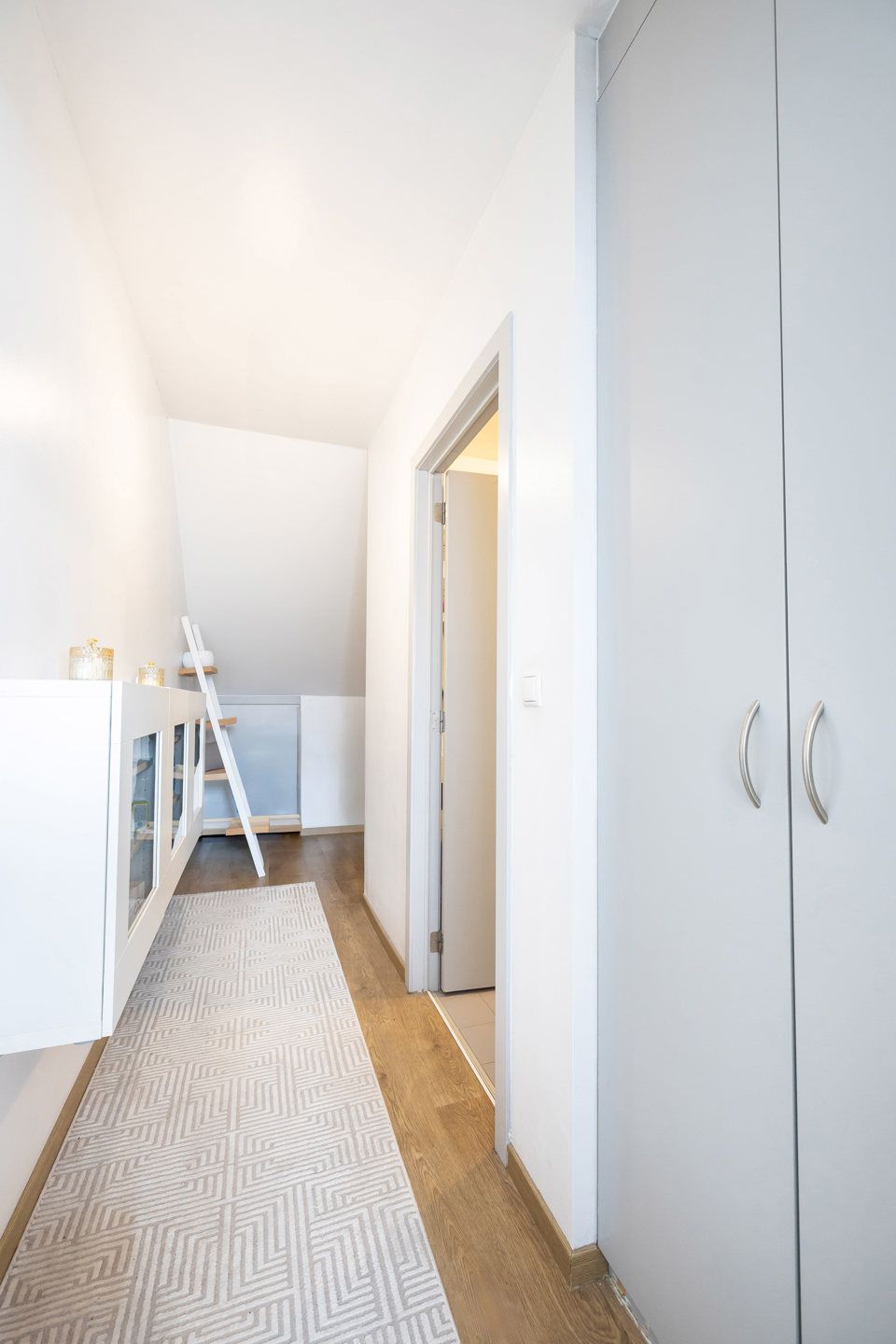 Appartement met 2 slaapkamers + P foto 16