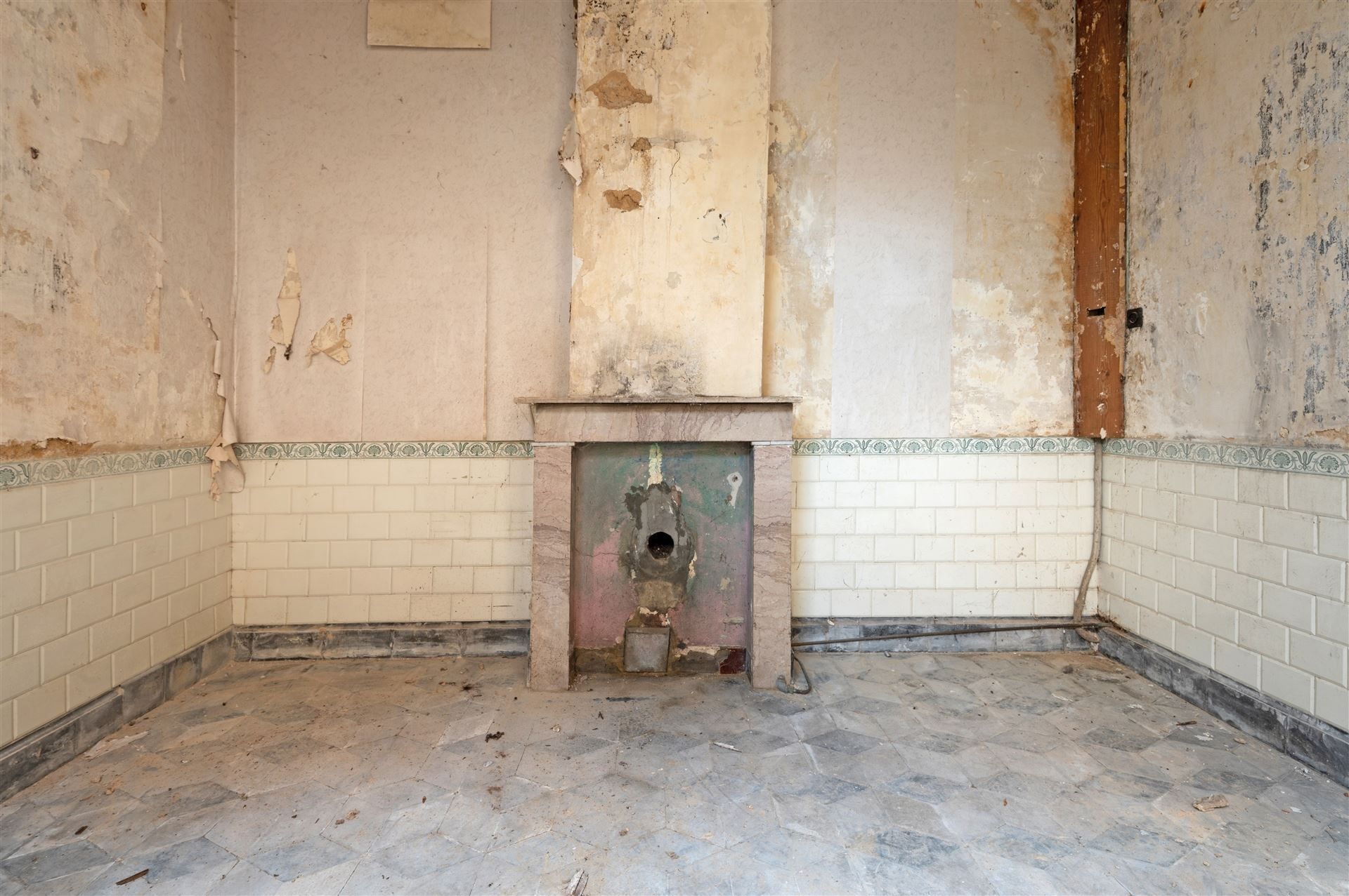 Te renoveren pand met handelsmogelijkheden in Oudenaarde foto 5