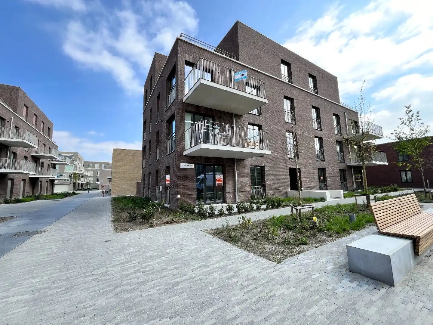 Prachtig 1 slpk-appartement met terras en autostaanplaats nabij het Galgenweel foto 17