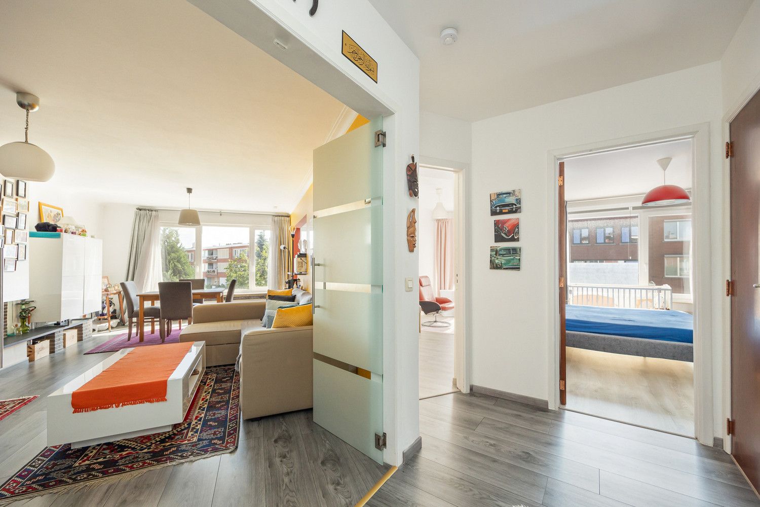 Energiezuinig (EPC B) en instapklaar 2 slk-appartement in een kleinschalig hoekgebouw te Deurne-Zuid, met privatieve garagebox + de staanplaats ervoor foto 9