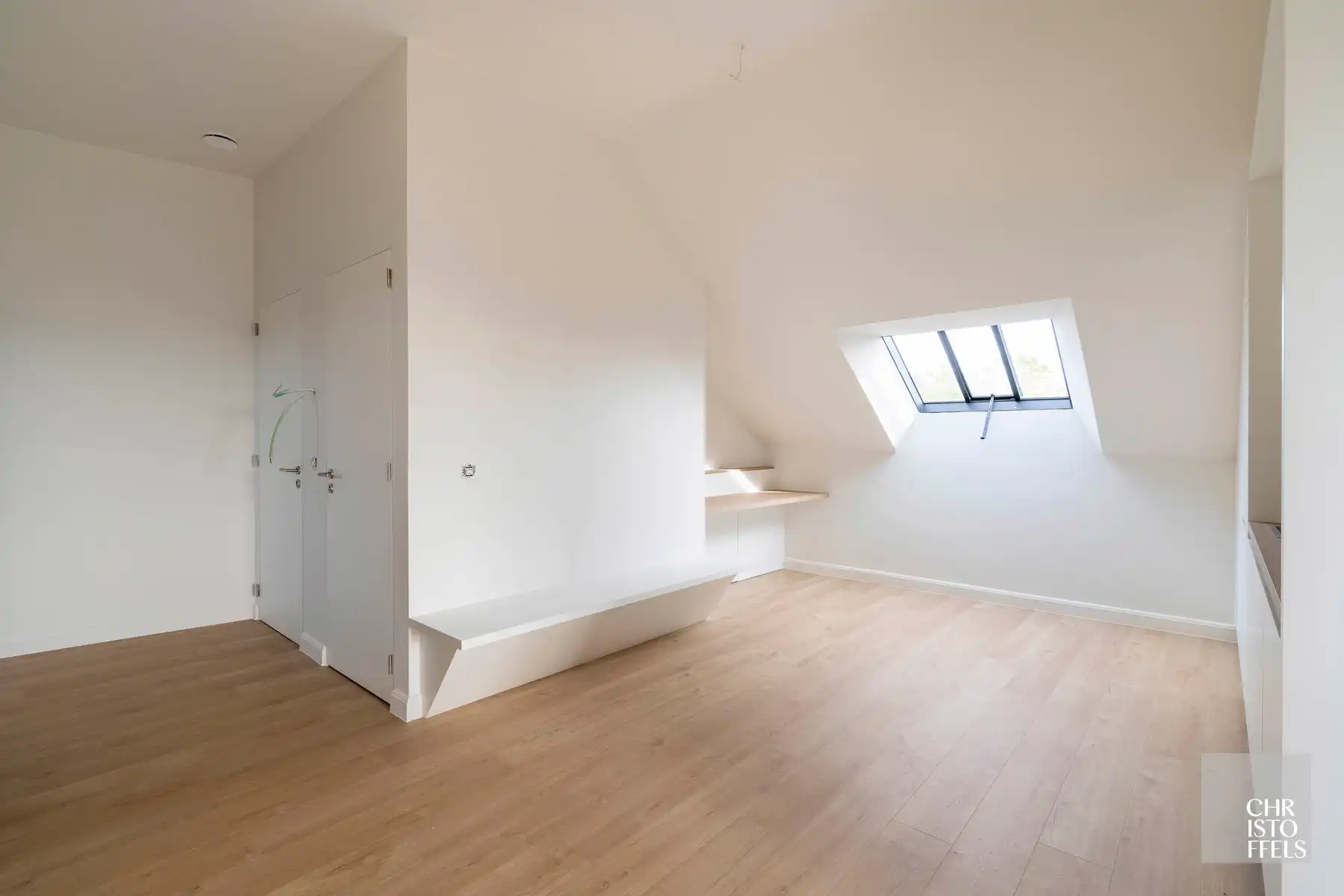 TE HUUR - Exclusieve en energiezuinige nieuwbouw met 3 slaapkamers én 3 badkamers te Bilzen-Hoeselt! foto 20