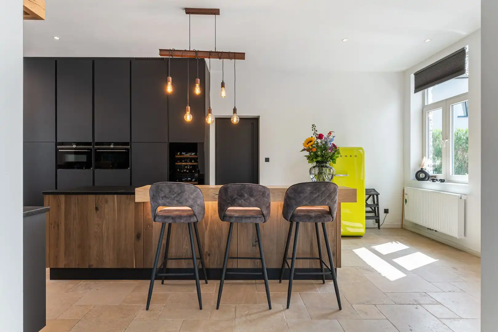 Karaktervolle gerenoveerde hoeve met 576 m² woonoppervlakte op 28a 02ca in Landen-Walshoutem. foto 16