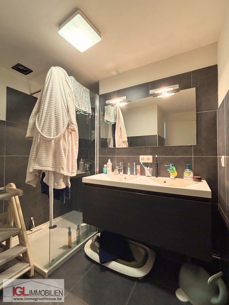 2 Slaapkamerappartement te huur foto 7