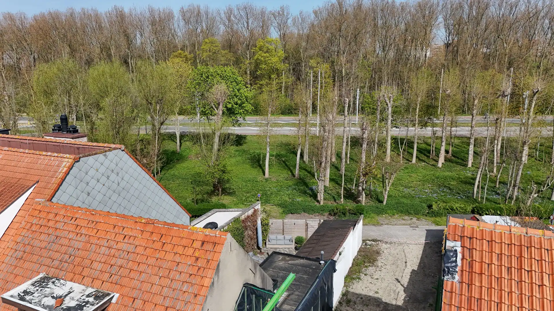 Bouwrijp perceel bouwgrond met vergunde plannen   foto 6