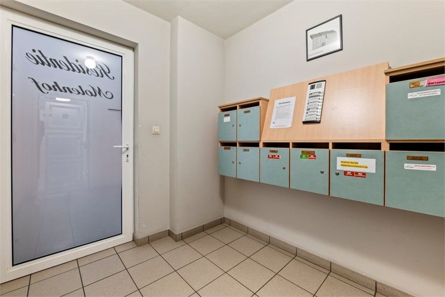 GEZELLIG 2 SLK APPARTEMENT MET STAANPLAATS IN HET CENTRUM VAN SINT-TRUIDEN foto 25