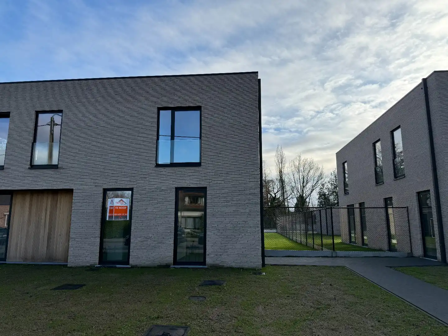 Instapklare nieuwbouw met 3 slpk en tuin foto 22