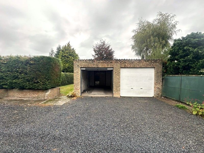 Appartement met twee slaapkamers en garage op rustige ligging te Assebroek! foto 10