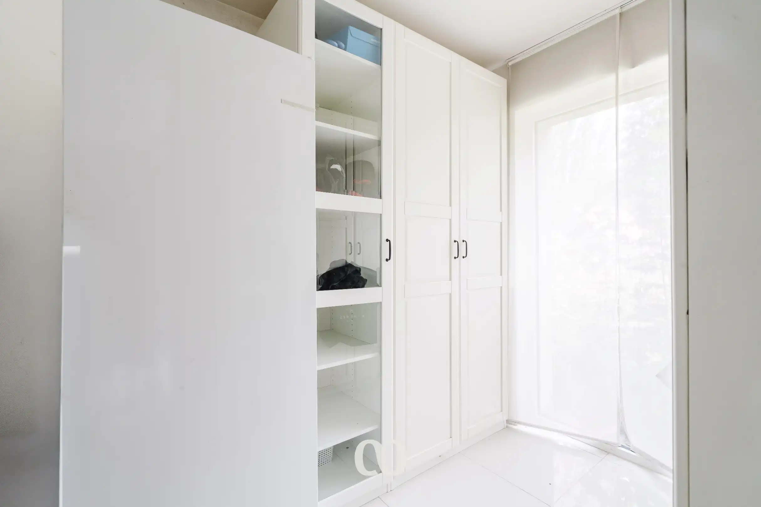 Ruime woning op 6.095 m² met uitstekende bereikbaarheid in Kruishoutem foto 11
