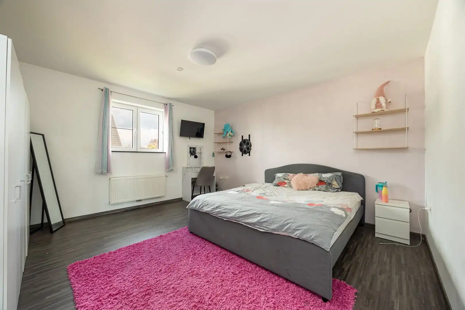 Zeer ruime woning met vier slaapkamers te Rillaar! foto 8