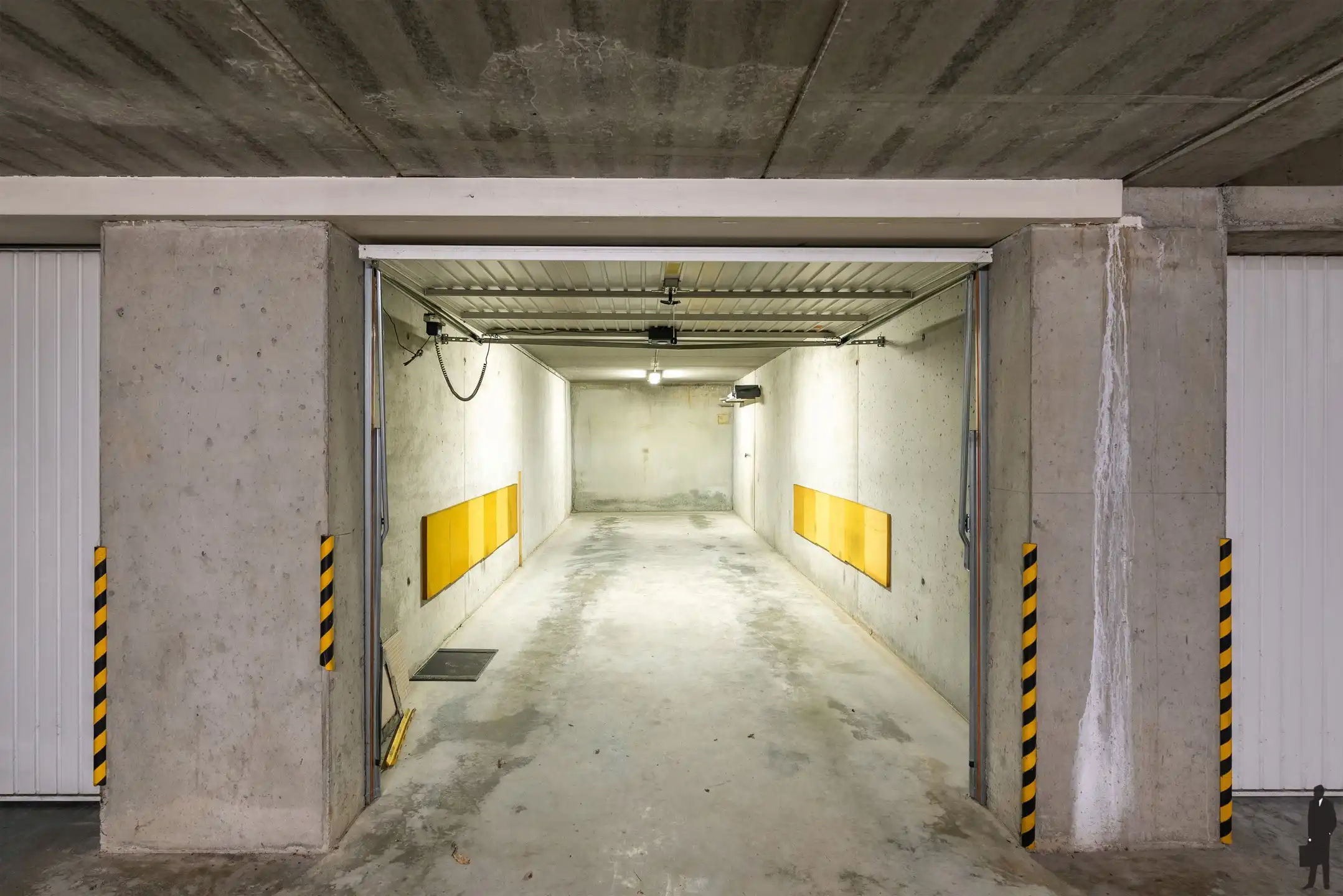 Ontdek dit uitzonderlijk ruime en goed gelegen appartement in het hart van Hoogstraten. Met een royale woonruimte van maar liefst 80 m² foto 38