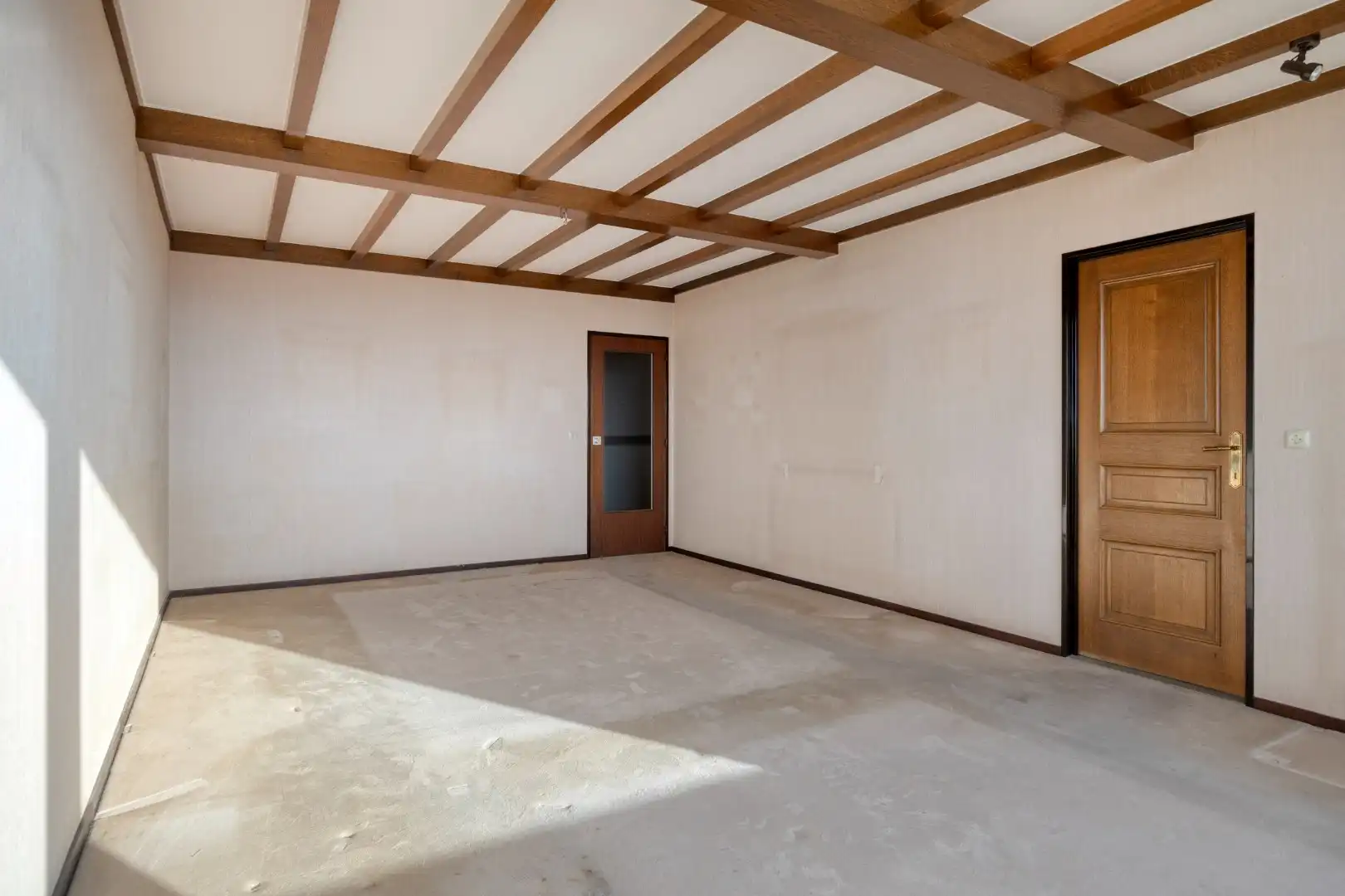 Comfortabel 2 slpk-appartement met autostnplts foto 2