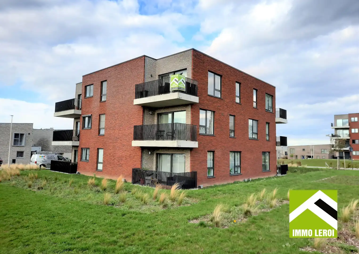 PRIMA GELEGEN APPARTEMENT MET TERRAS foto {{pictureIndex}}