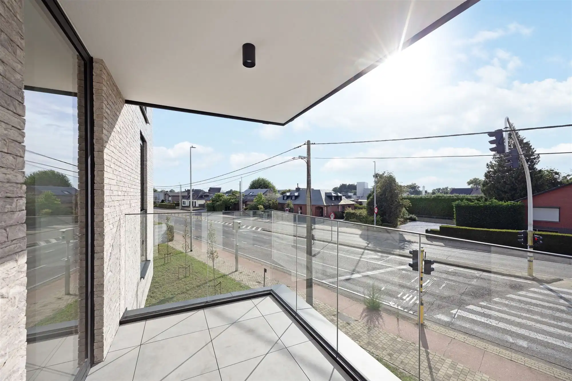 NIEUWBOUW APPARTEMENT VAN 113M² MET 2 SLAAPKAMERS EN TERRASSEN MET MOGELIJKHEID TOT AANKOOP 6% BTW! foto {{pictureIndex}}