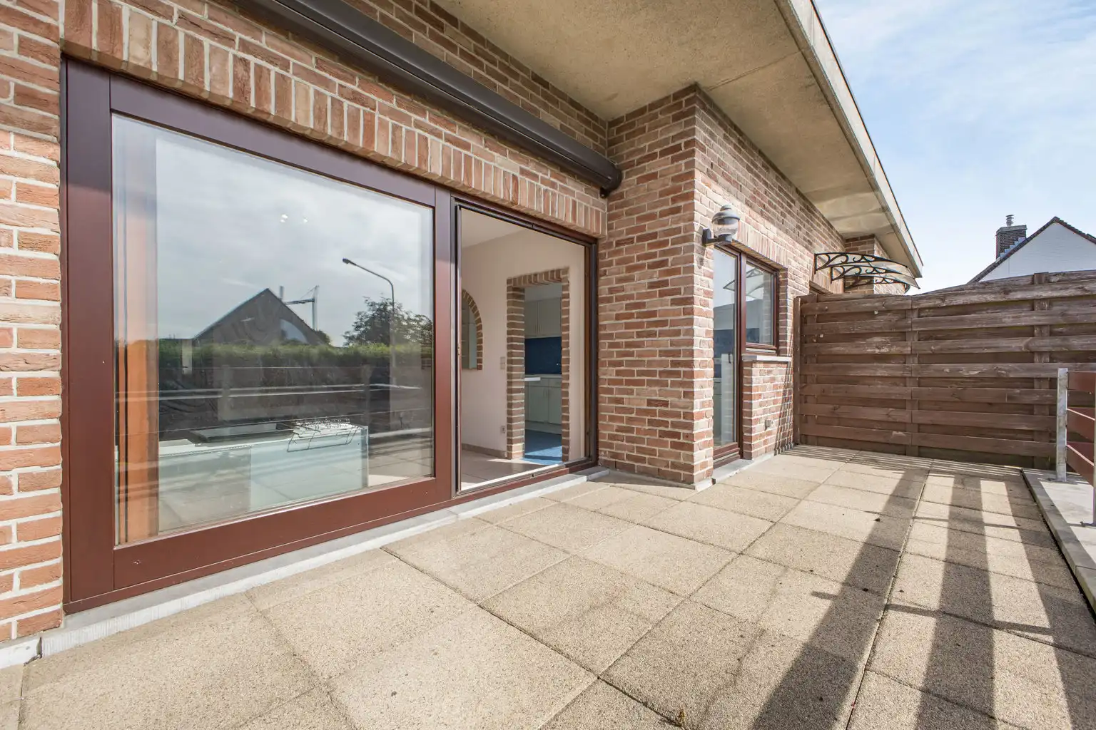 Appartement met 3 slpks, bureel, terras, kelder en garage foto 16
