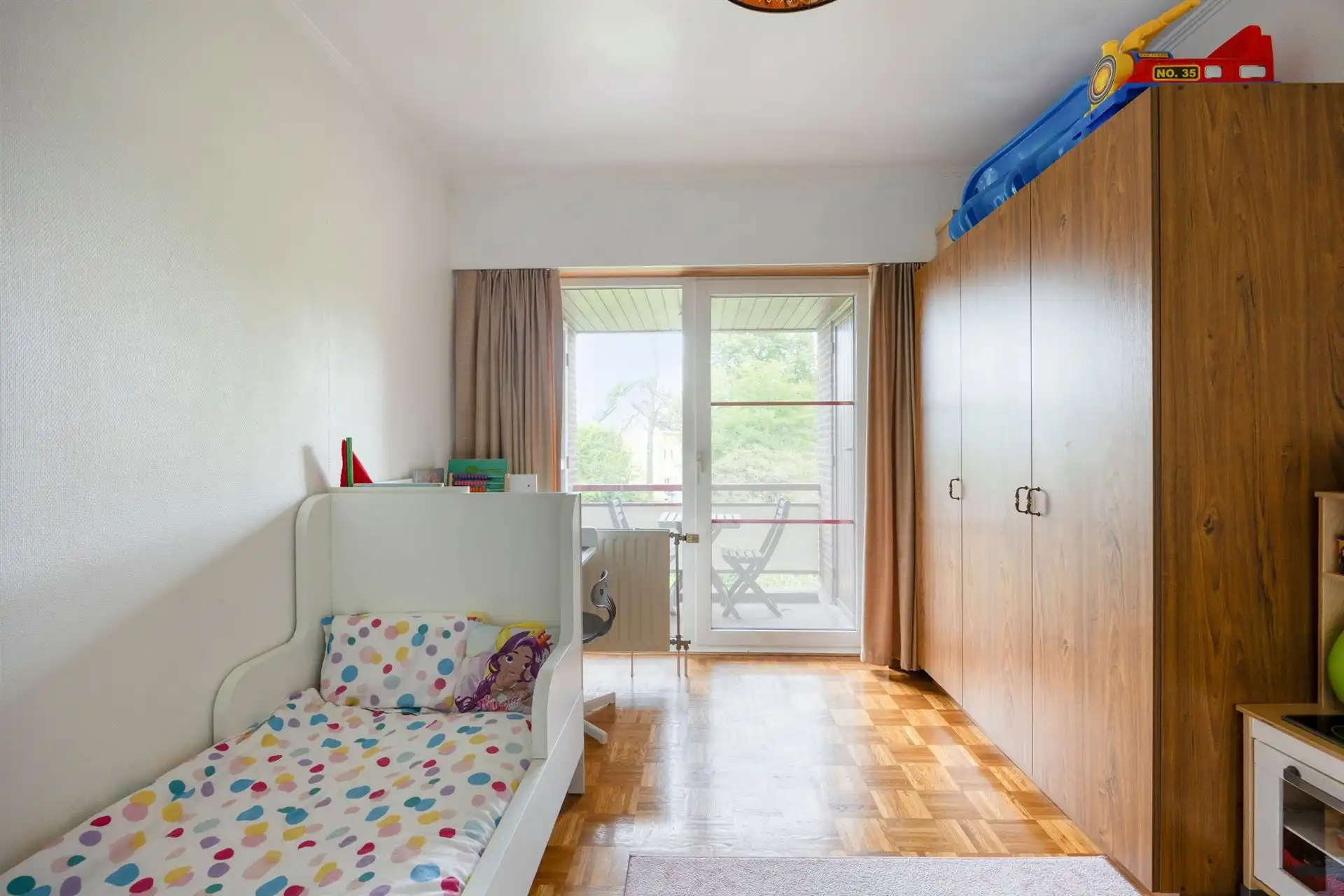 Instapklaar appartement met 2 slaapkamers. foto 17