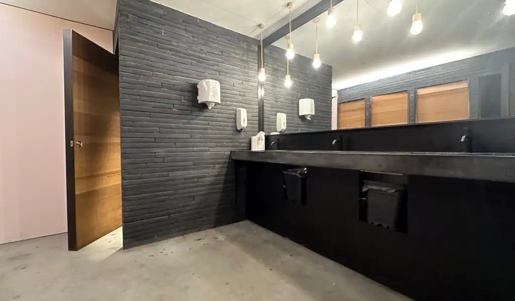 Loftkantoor te huur in Eskimofabriek te Gent foto 9