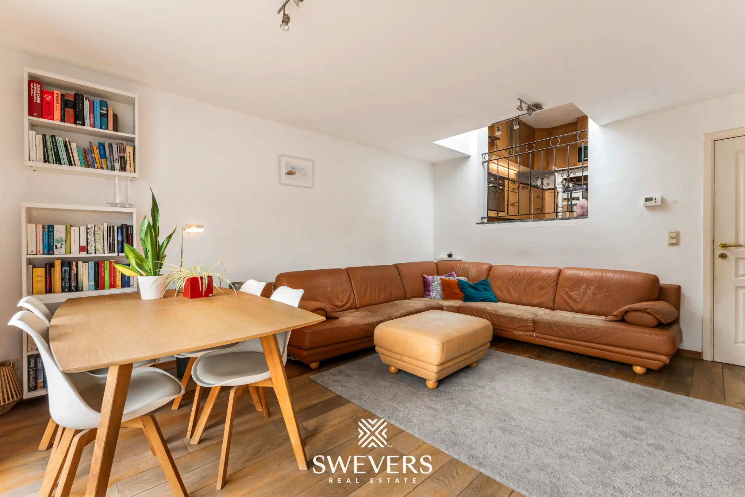 Karaktervolle stadswoning (4 slpk) met zonnige tuin in hartje Hasselt foto 6