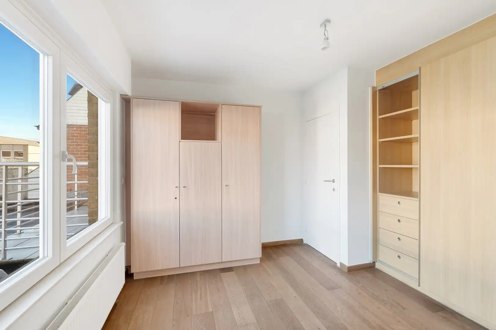 Charmante woning te koop centraal gelegen in Oud-Knokke vlakbij het centrum. foto 14