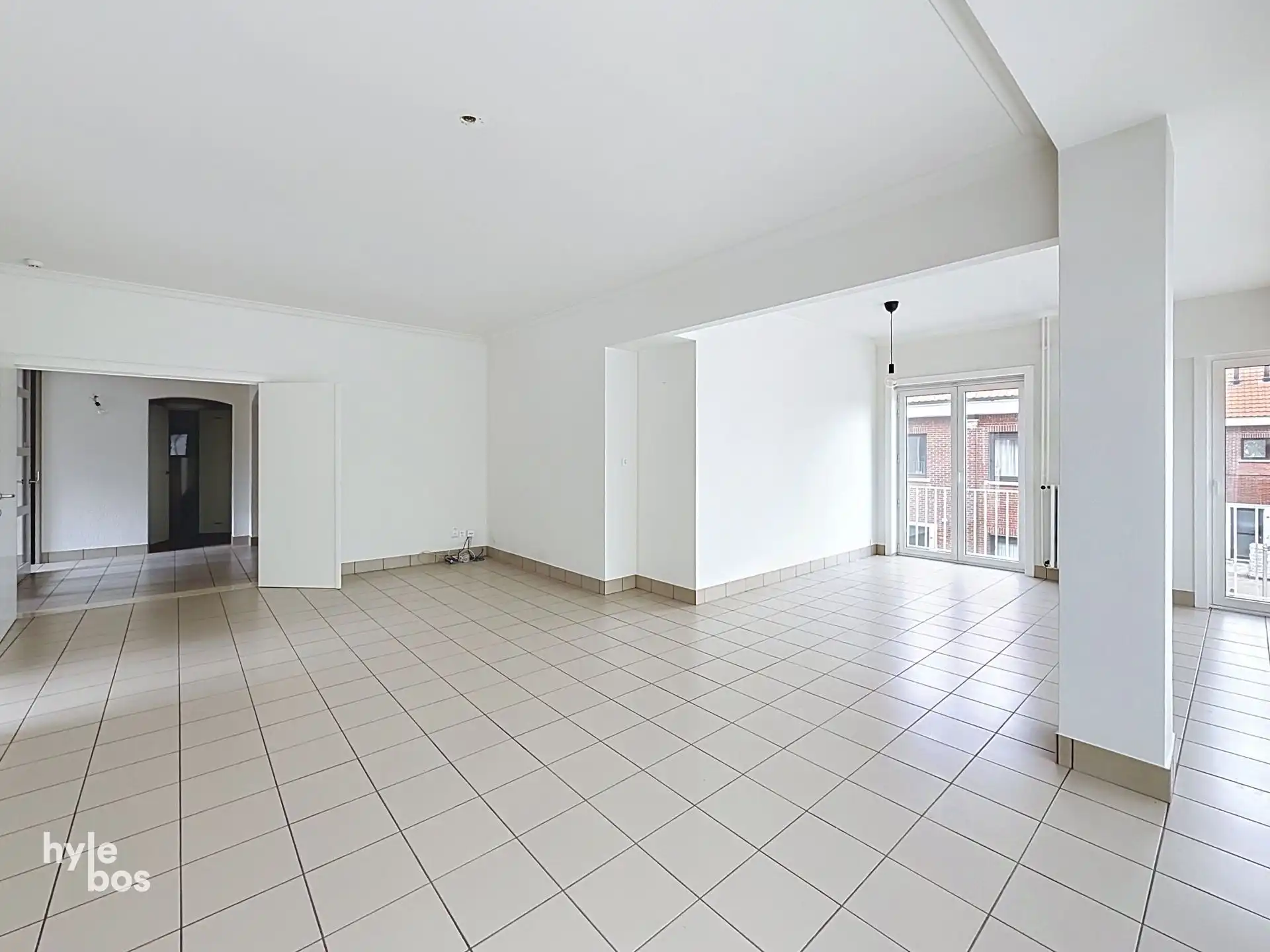 3 slaapkamer appartement met ruim terras en autostaanplaats foto 5