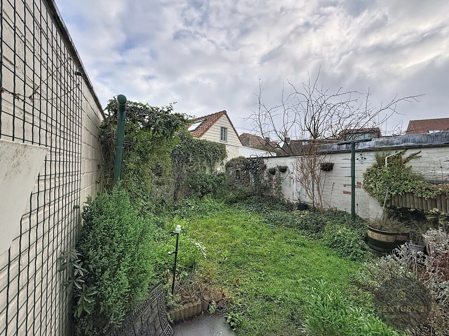 Te renoveren ruime woning met 4 slaapkamers in het hart van Oud-Knokke  foto 11