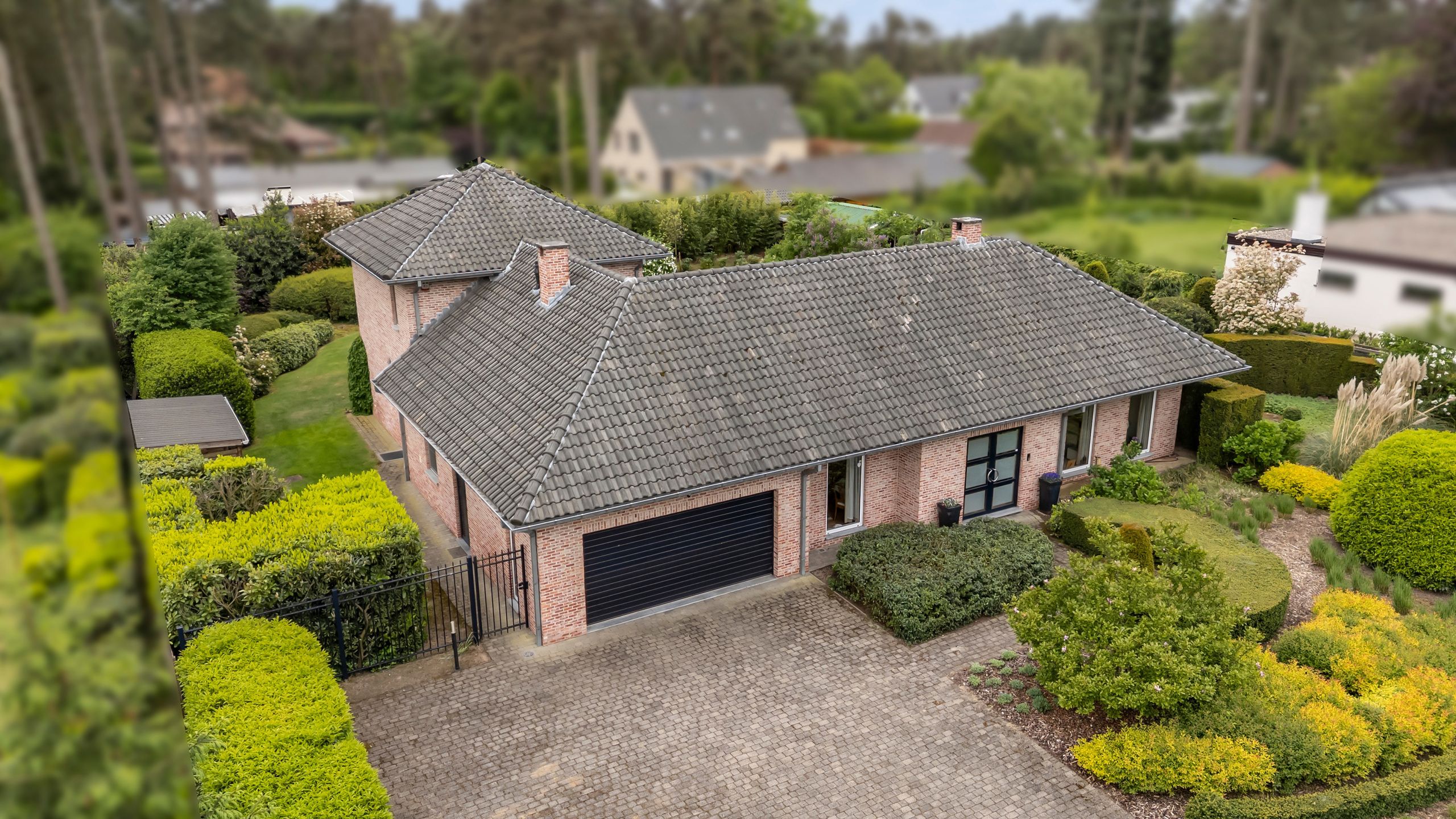 Lichtrijke villa met zuidgerichte tuin in groene wijk foto 29