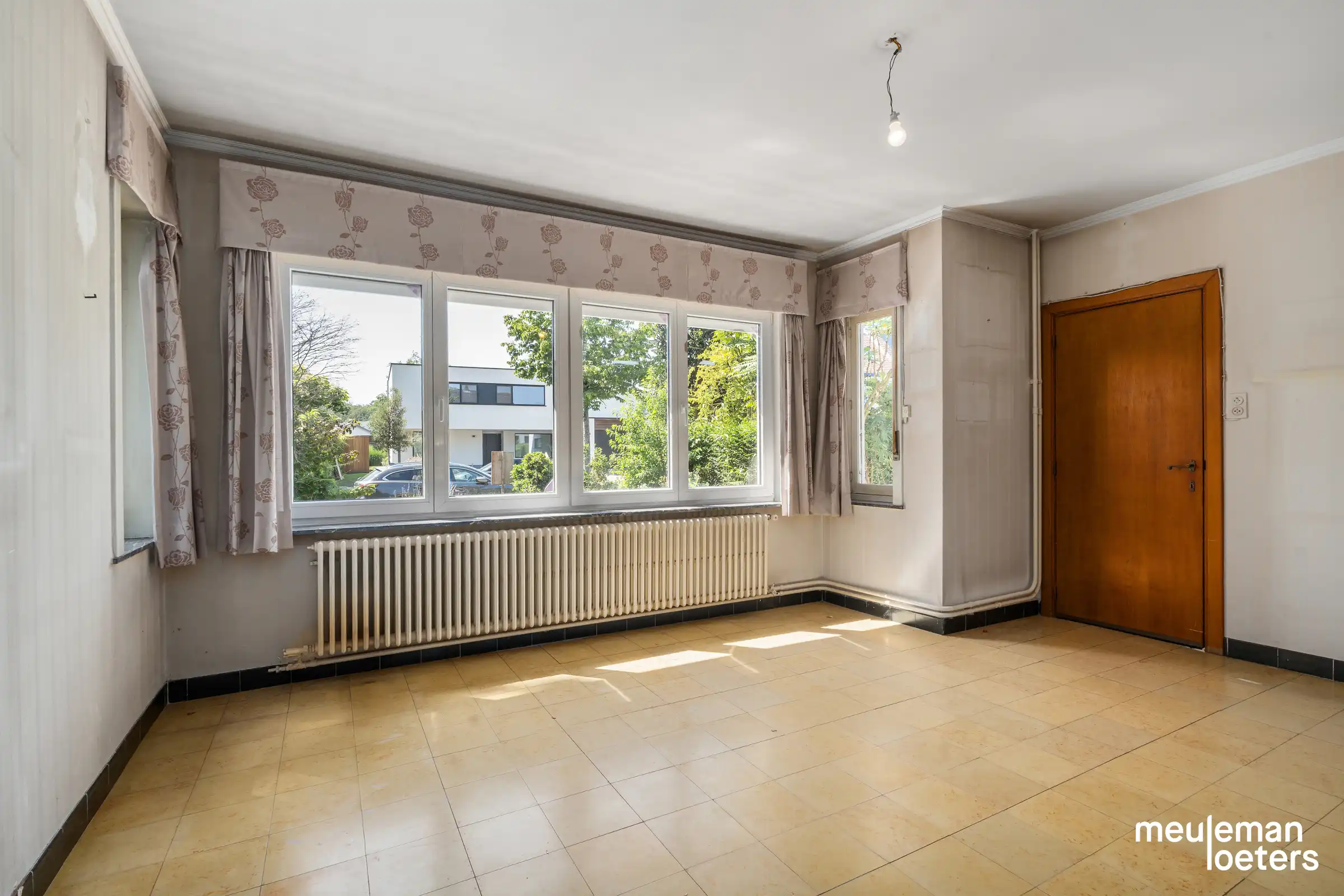 Interessante halfopen woning met veel potentieel te Sint-Michiels (Brugge) foto 15