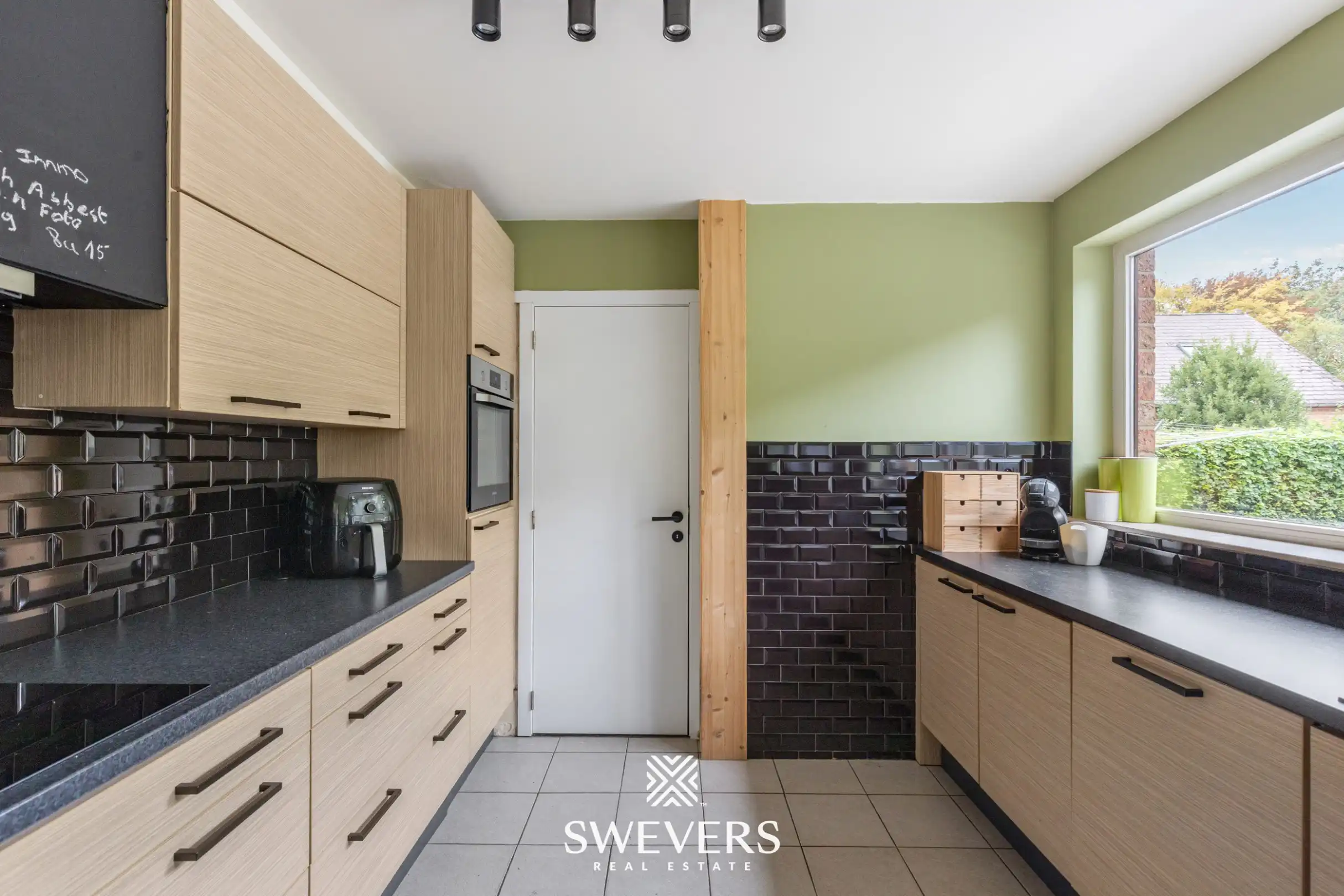 Prachtig gelegen gezinswoning met 3 slaapkamers, in een kindvriendelijke omgeving, op 10 are foto 14