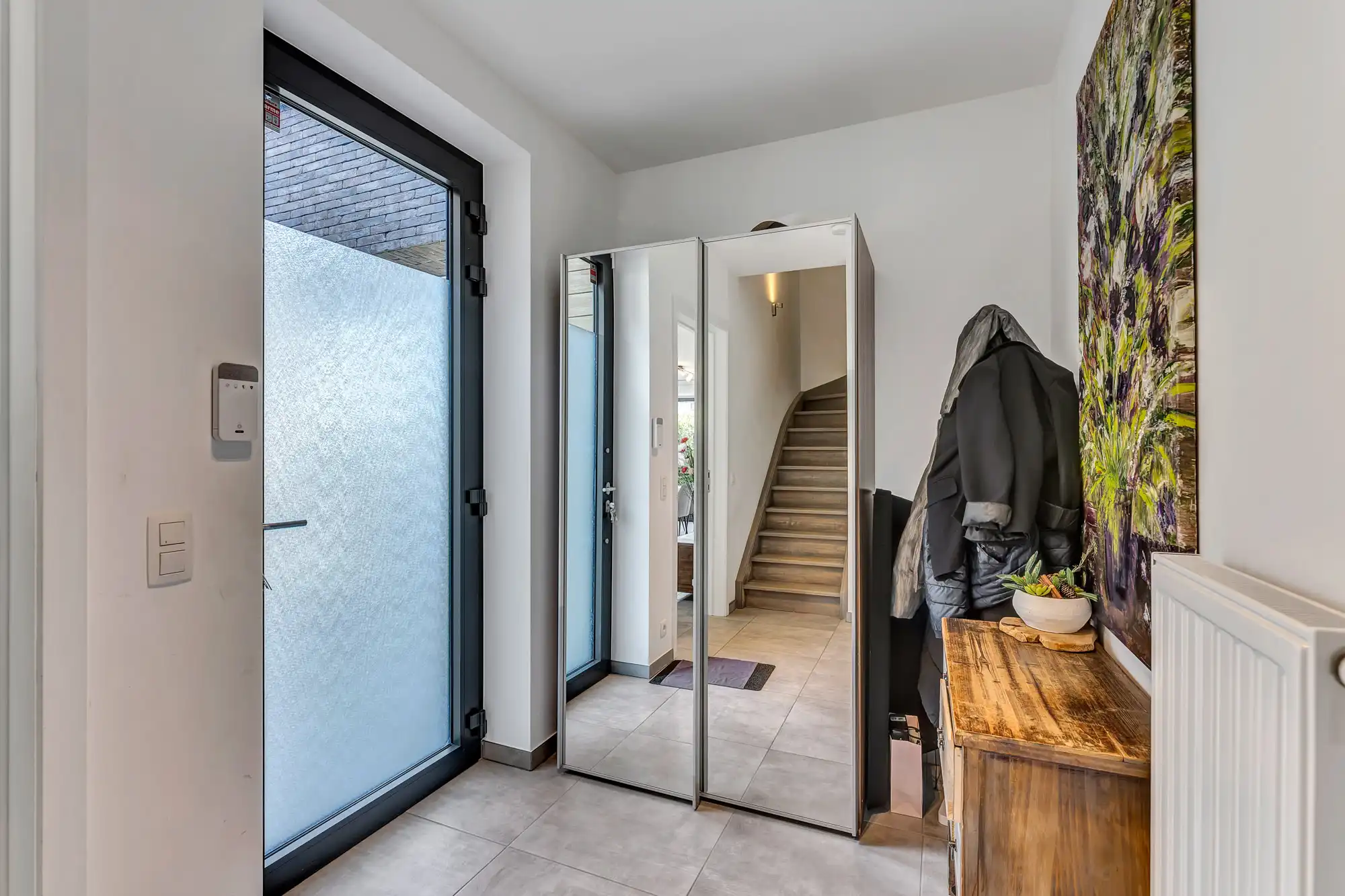 Instapklare woning met 3 slaapkamers en gezellige tuin foto 2