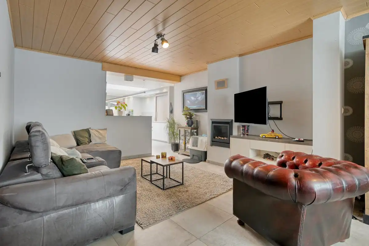Instapklare woning met 3 slaapkamers te koop in Heule!  foto 5