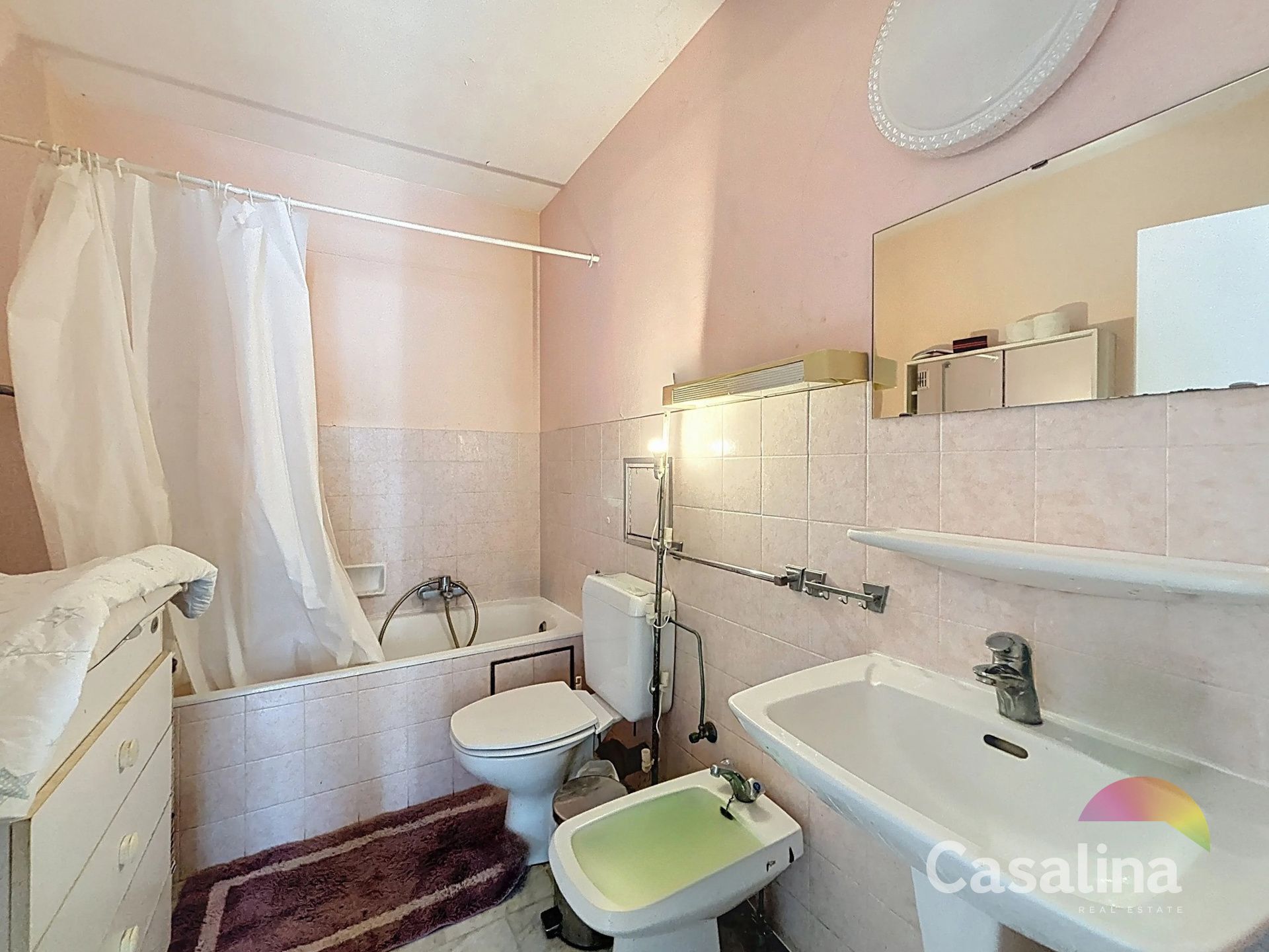 Ruim drie slaapkamer appartement met terras  foto 9