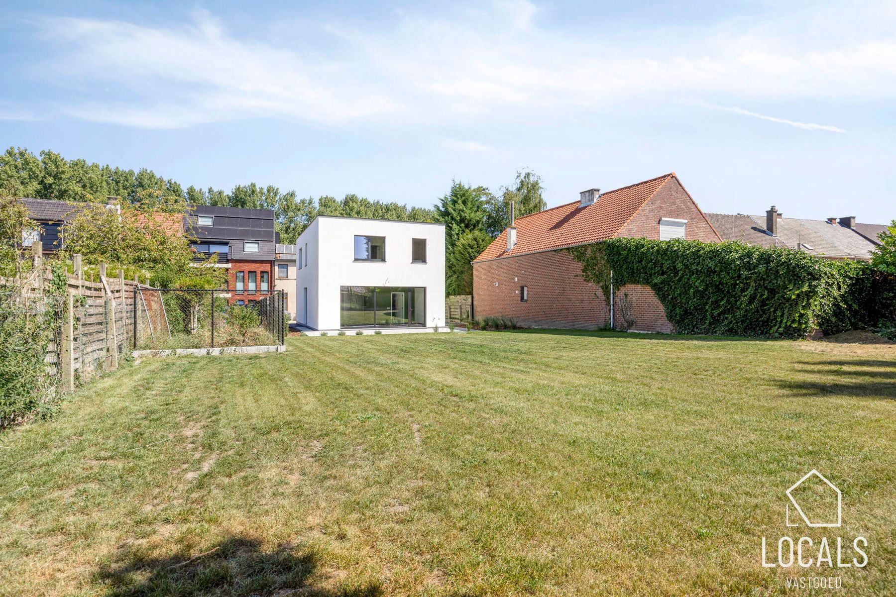 Prachtige nieuwbouwwoning op 642m² met zuidgerichte tuin foto 27