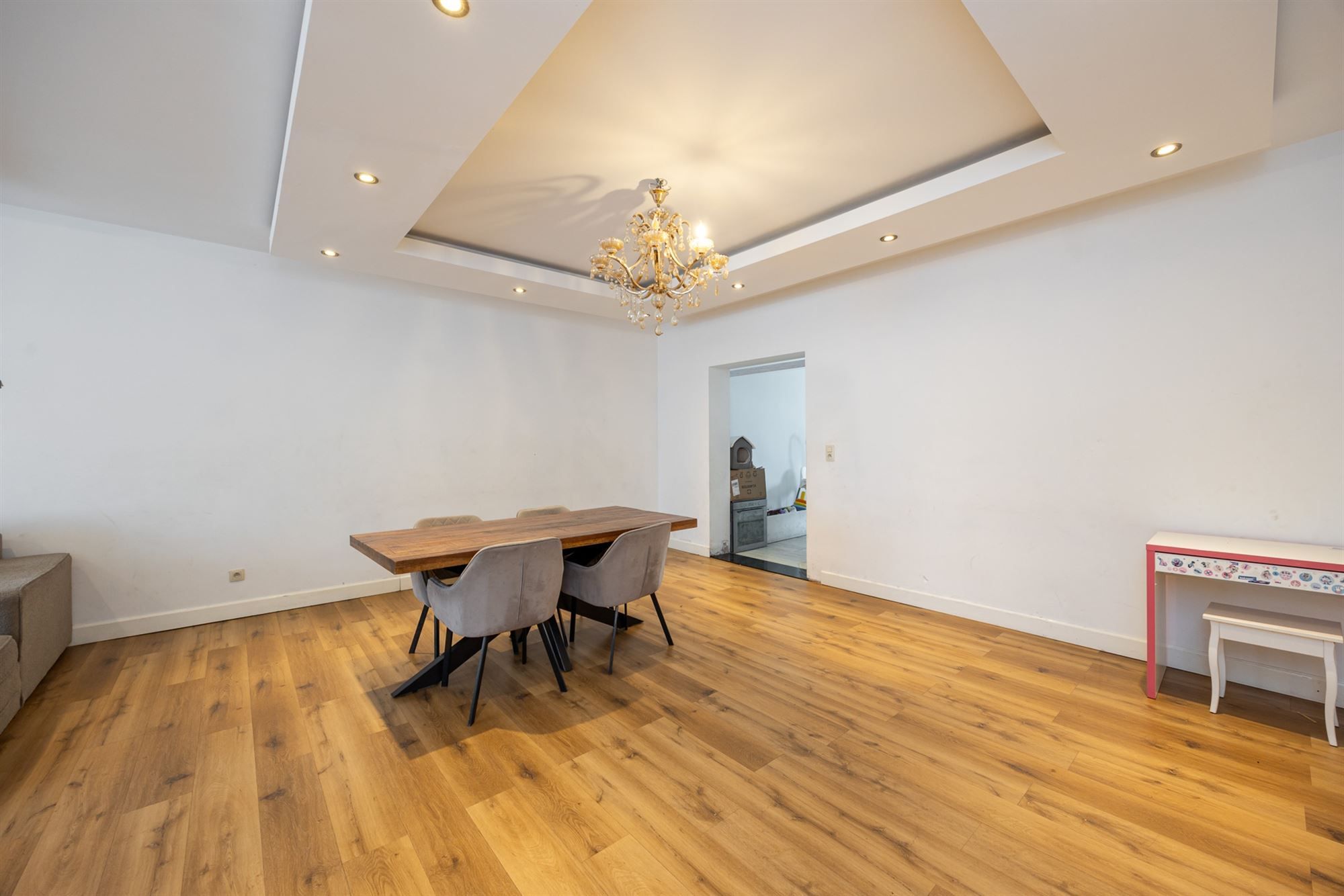Ruime woning met 4 slpk en tuin in Wommelgem! foto 5
