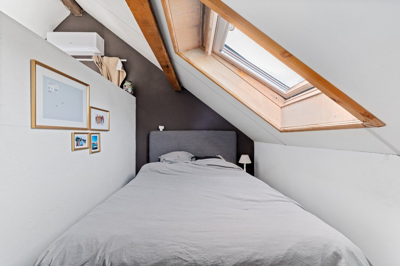 Karaktervolle woning aan het kanaal in Bornem foto 28