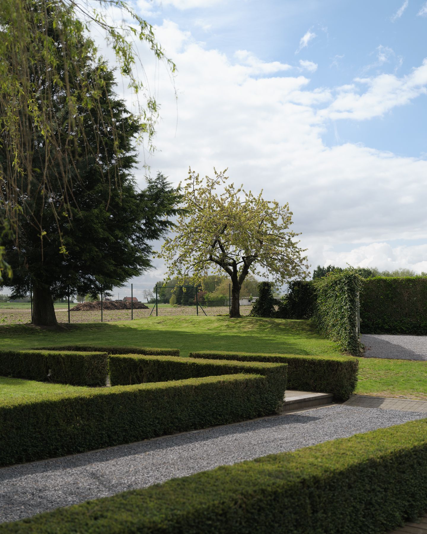 Charmante hoeve met weids uitzicht over de velden foto 5