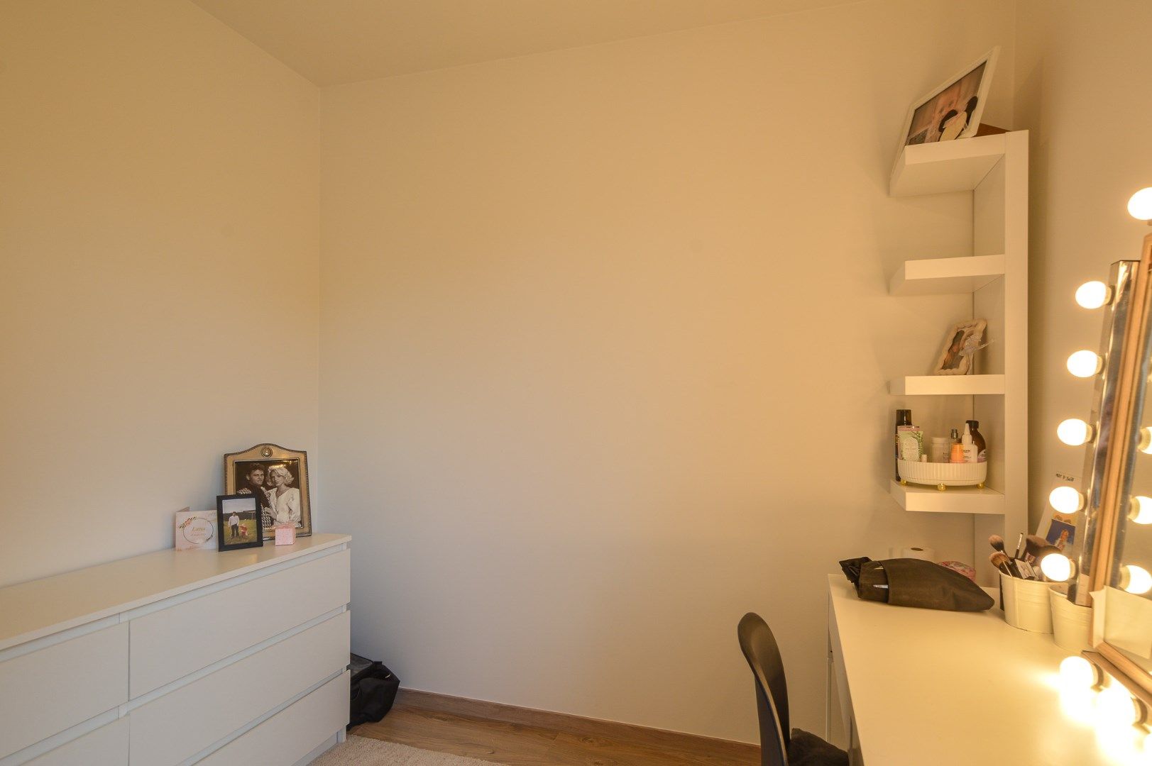 Nieuwbouwwoning met 3 slaapkamers in Roksem foto 17