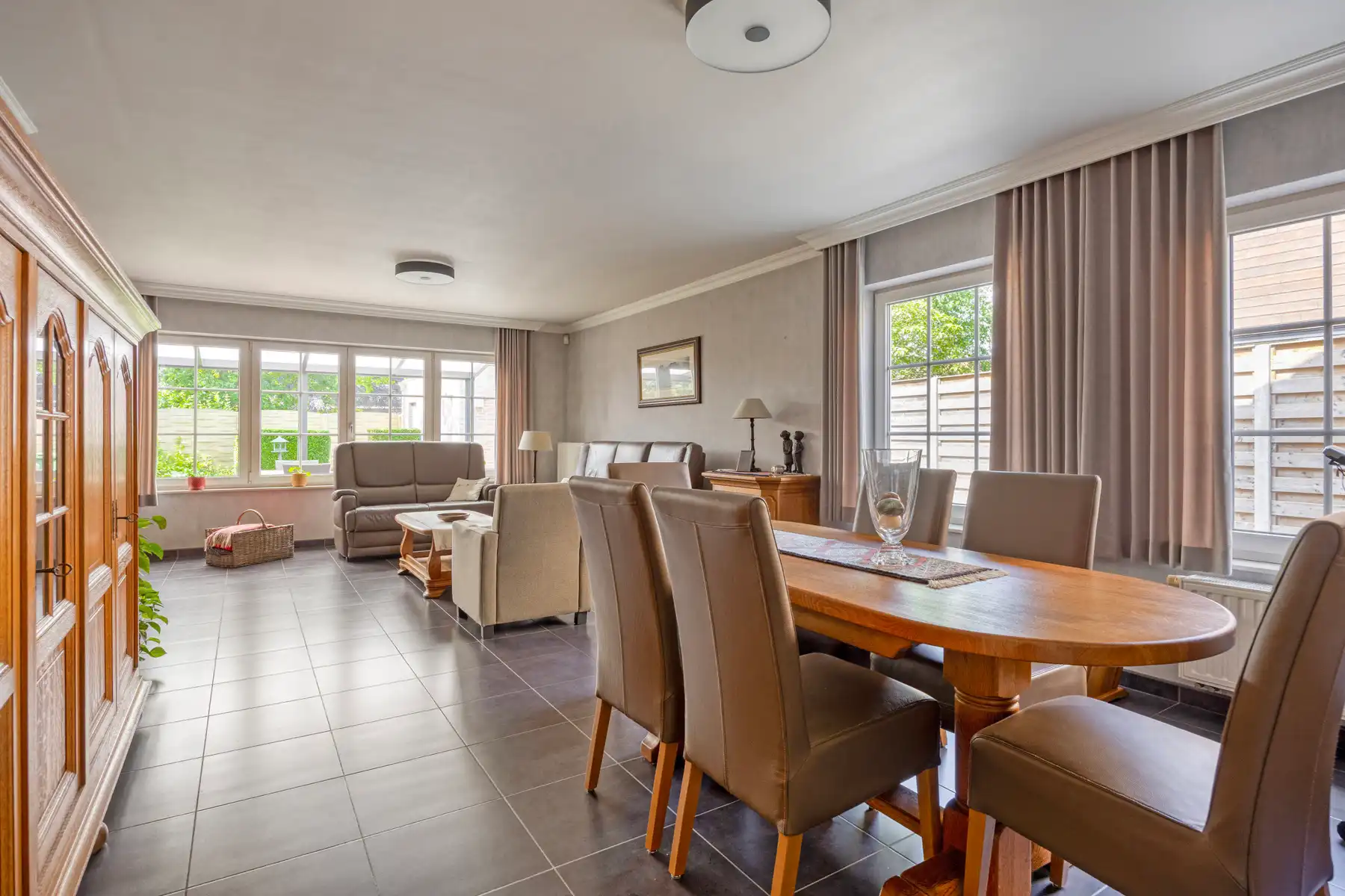 Instapklare halfopen woning op toplocatie nabij centrum van Bocholt foto 6