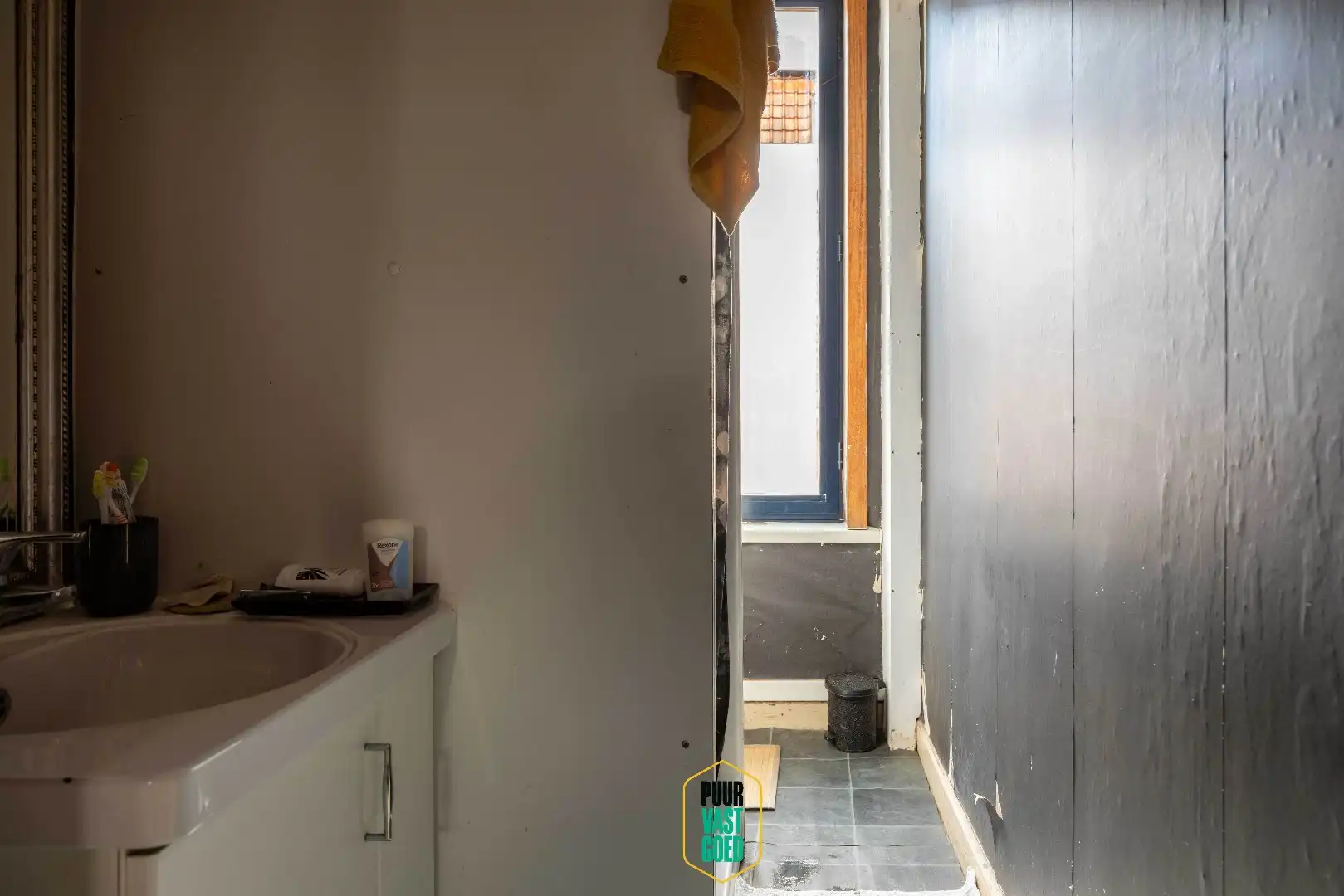 Karaktervolle burgerwoning met 5 slaapkamers en zonnige tuin, nabij de Kruispoort. foto 27