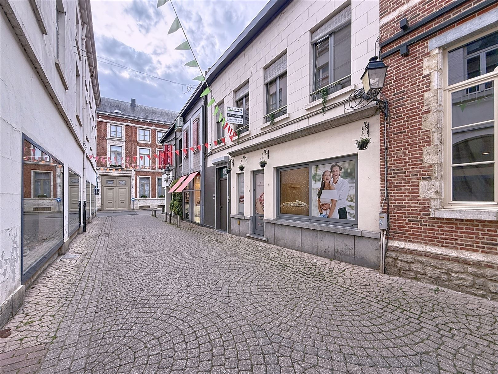 Stadswoning, 1 slpk en terras + optie handel foto 34