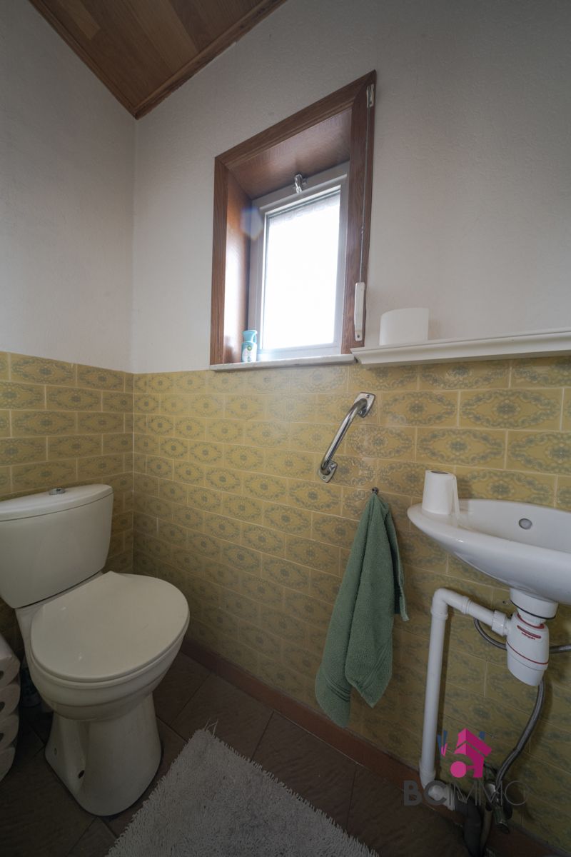 Ruime woning op een perceel van 8are in Houthalen-Oost foto 15