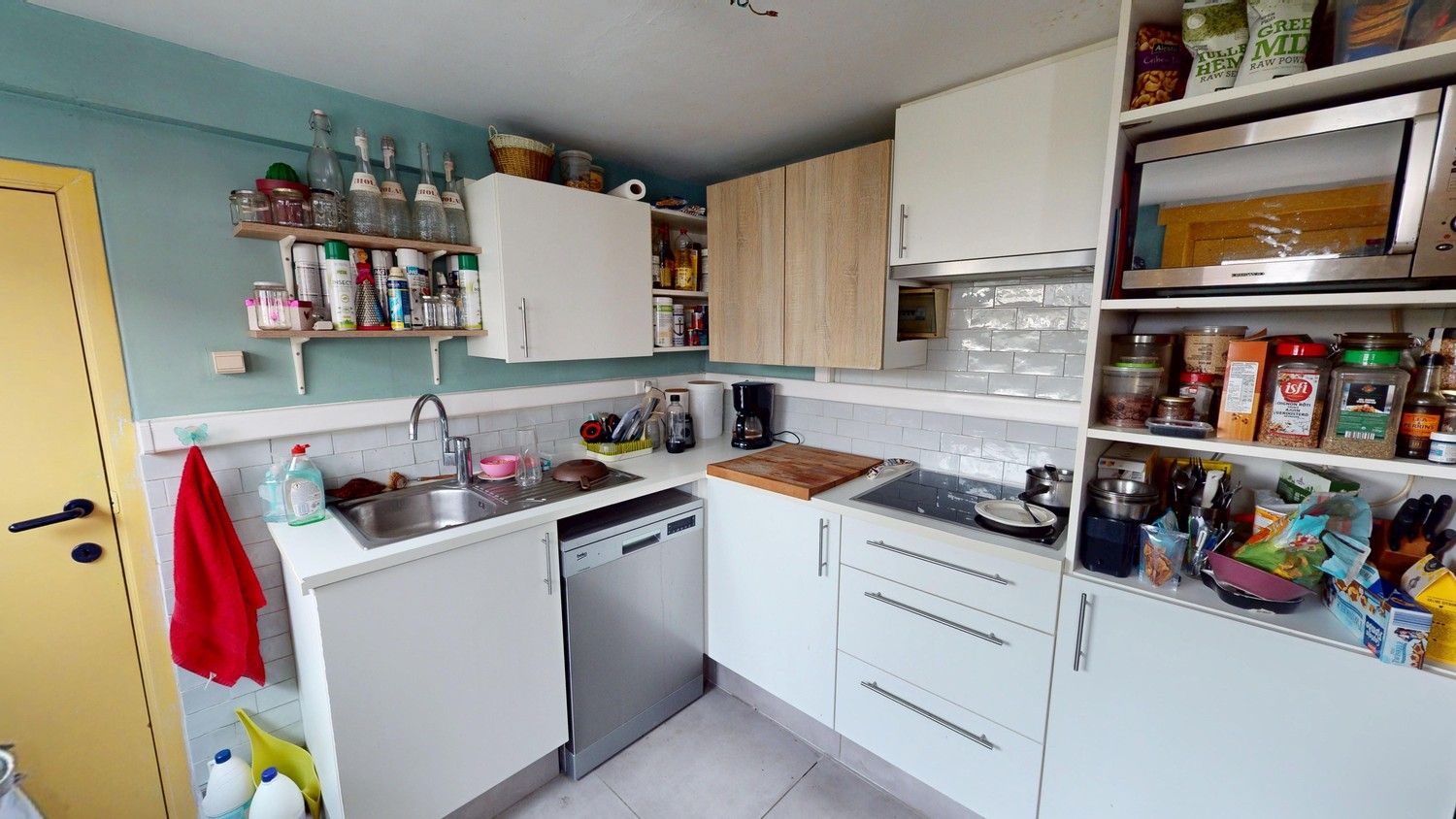 Te koop: Charmante halfopen villa in cottage stijl met ruime tuin en topligging! foto 6