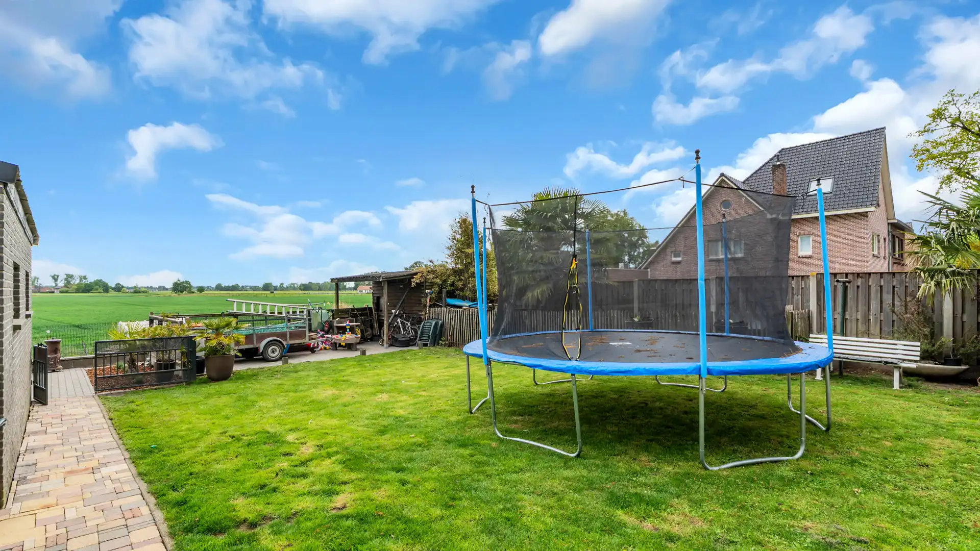 Gerenoveerde woning met handelspand te Dilsen-Stokkem foto 31
