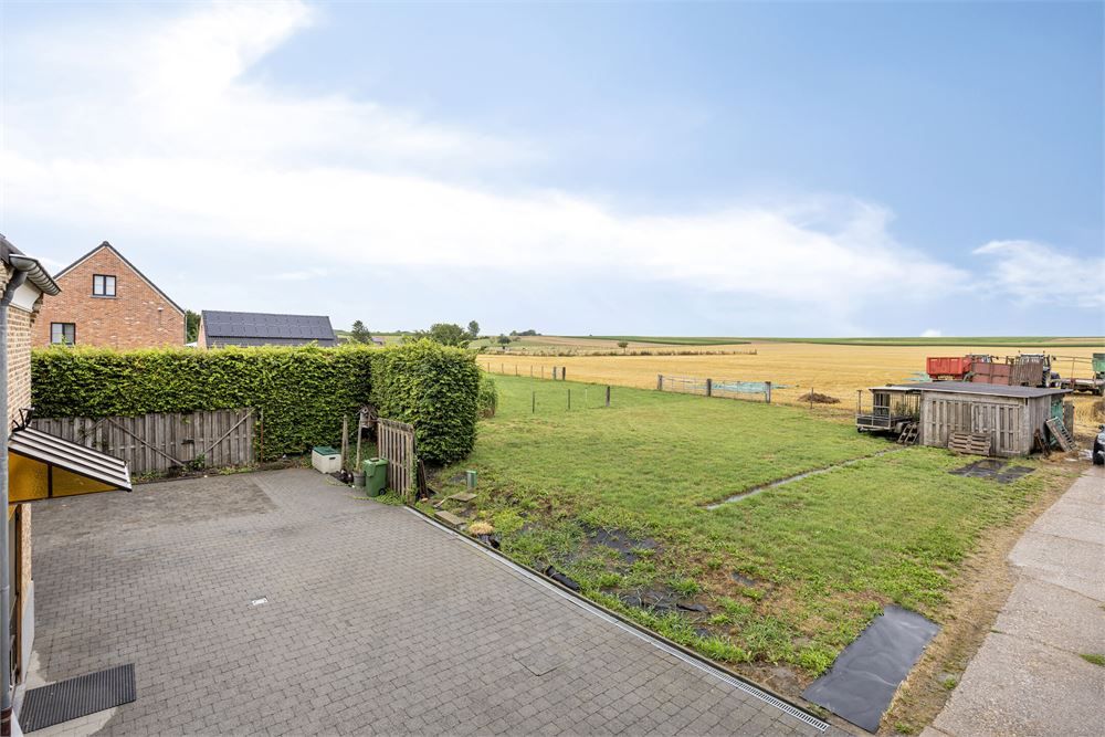 Ruime woning op perceel met uitzicht foto 28