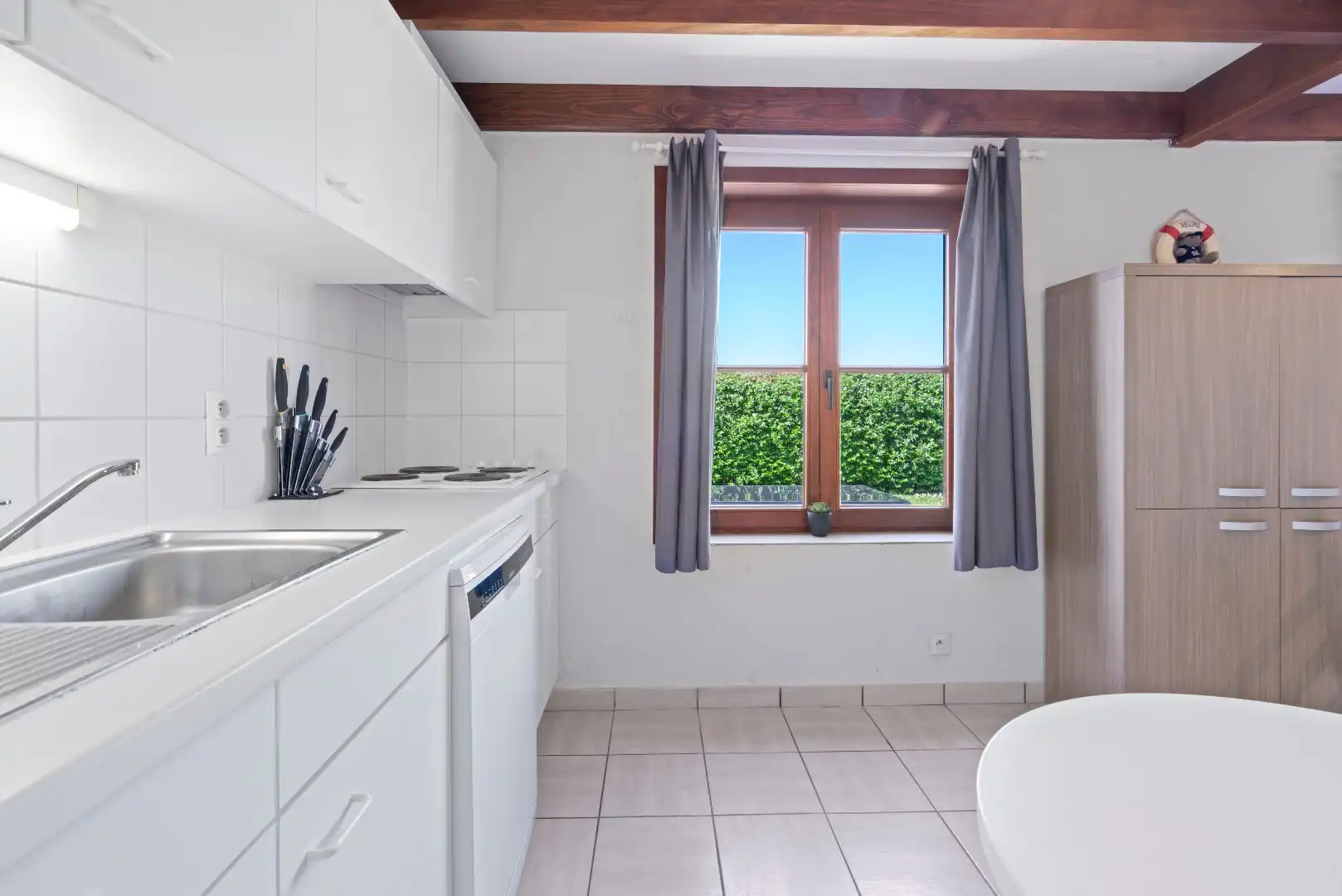 Zonnige vakantiewoning vlakbij zee foto 12