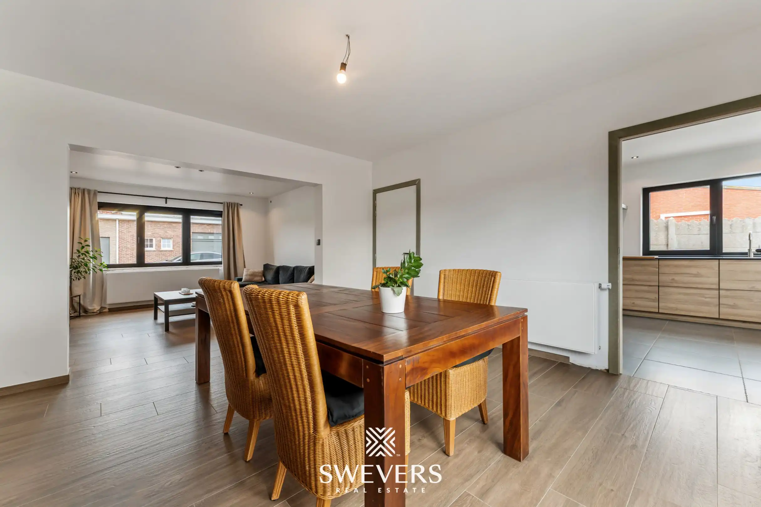 Instapklare halfopen woning op 800 m² met tuin grenzend aan natuurreservaat" foto 8