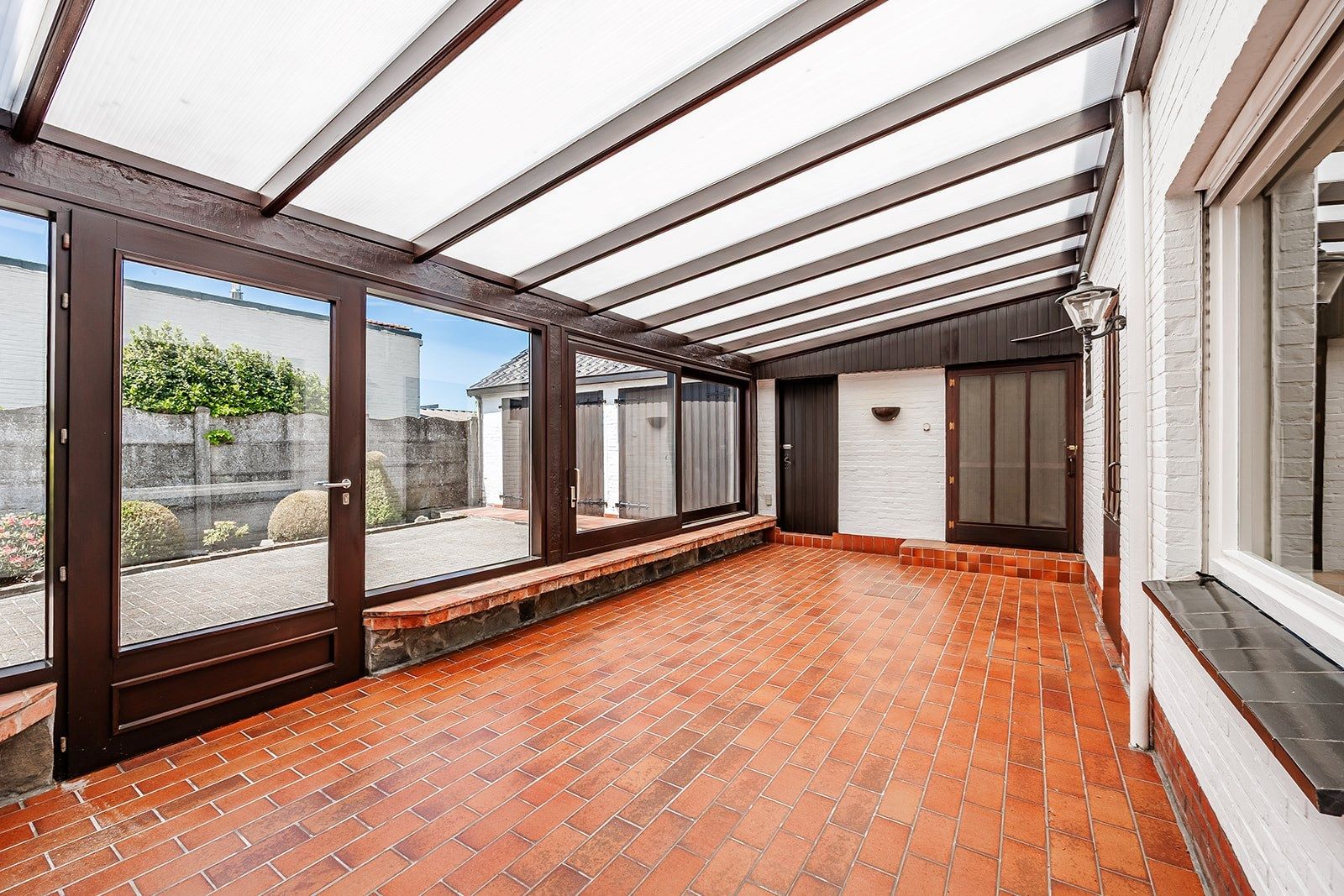 Nieuwe voorwaarden – ruime woning met grote tuin en garage van 60m² foto 9